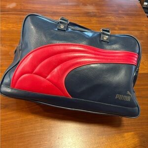 Vintage PUMA gym bag / hand bag